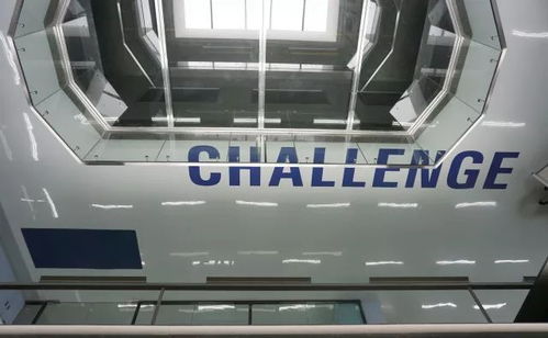 精彩繼續(xù) 品牌至尊 創(chuàng)新驅動 時尚引領 精品產銷 參觀深圳 橫崗眼鏡代表性企業(yè)紀實